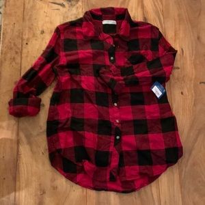 NWT super soft buffalo plaid button up shirt